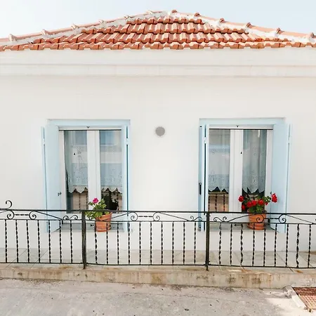 Asterias House, Skopelos Town
