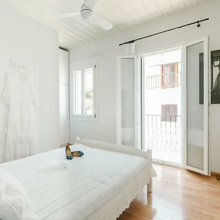 Asterias House, * Skopelos Town