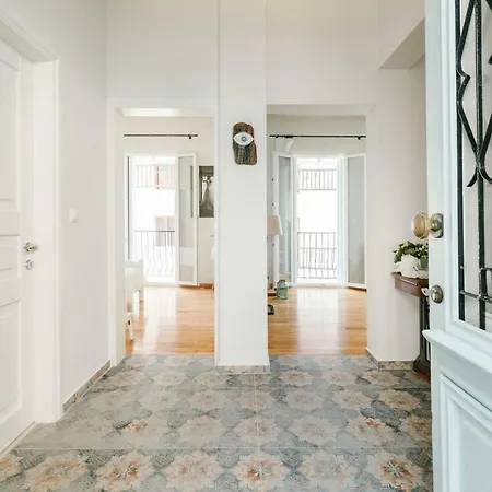 Asterias House, סקופלוס טאון